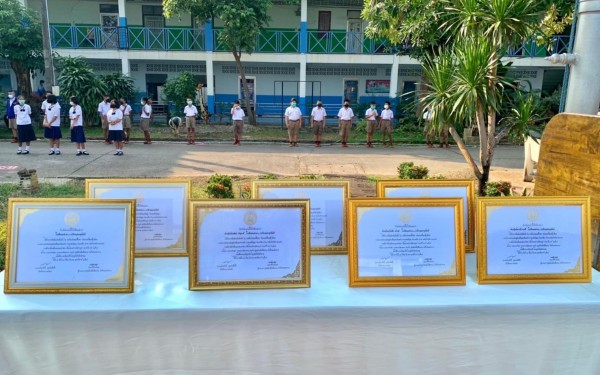 โรงเรียนเทศบาล 1 (เกริกกฤตยาอุปถัมภ์) เข้าร่วมโครงการการประกวดสวดมนต์หมู่สรรเสริญพระรัตนตรัย ทำนองสรภัญญะ ประเภททีม 5 คน ระดับจังหวัดกำแพงเพชร งานส่งเสริมพระพุทธศาสนา เนื่องในโอกาสวันวิสาขบูชา ประจำปี พ.ศ.2564