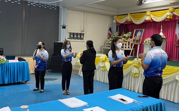 ประมวลภาพกิจกรรมการอบรมเชิงปฏิบัติการโครงการปรับปรุงหลักสูตรสถานศึกษา ประจำปี 2565 กิจกรรมจัดทำหลักสูตรรายวิชาเพิ่มเติมภาษาจีน ในวันที่ 6 พฤษภาคม 2565 