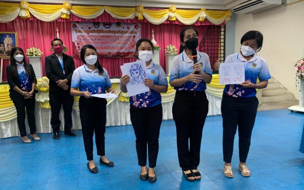 ประมวลภาพกิจกรรมการอบรมเชิงปฏิบัติการโครงการปรับปรุงหลักสูตรสถานศึกษา ประจำปี 2565 กิจกรรมจัดทำหลักสูตรรายวิชาเพิ่มเติมภาษาจีน ในวันที่ 6 พฤษภาคม 2565 