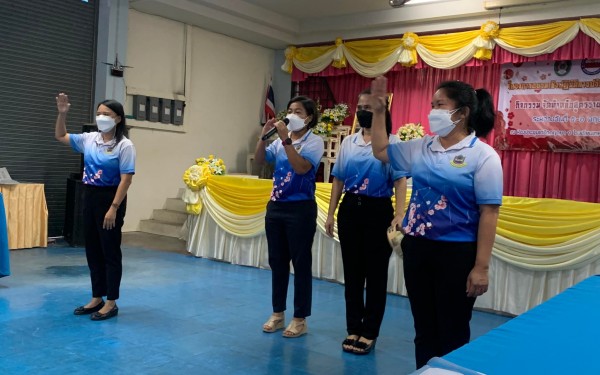 ประมวลภาพกิจกรรมการอบรมเชิงปฏิบัติการโครงการปรับปรุงหลักสูตรสถานศึกษา ประจำปี 2565 กิจกรรมจัดทำหลักสูตรรายวิชาเพิ่มเติมภาษาจีน ในวันที่ 6 พฤษภาคม 2565 