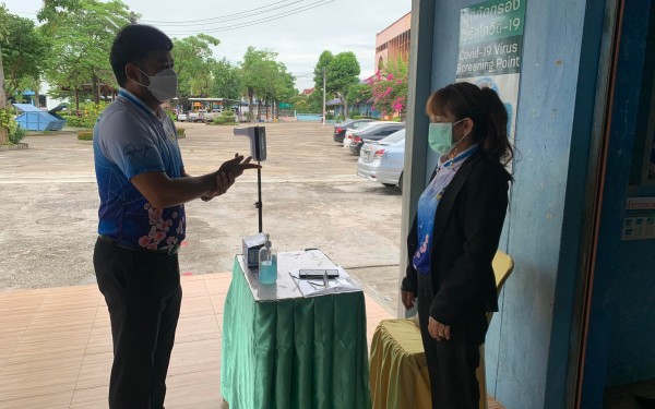 ประมวลภาพกิจกรรมการอบรมเชิงปฏิบัติการโครงการปรับปรุงหลักสูตรสถานศึกษา ประจำปี 2565 กิจกรรมจัดทำหลักสูตรรายวิชาเพิ่มเติมภาษาจีน ในวันที่ 6 พฤษภาคม 2565 