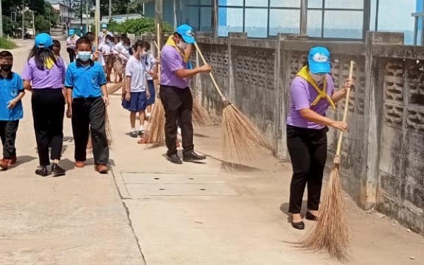 กิจกรรมจิตอาสาพัฒนาโรงเรียนและชุมชนบริเวณใกล้เคียง เพื่อถวายเป็นพระราชกุศล เนื่องในโอกาสวันเฉลิมพระชนมพรรษา สมเด็จพระนางเจ้าสุทิดา พัชรสุธาพิมลลักษณ พระบรมราชินี 