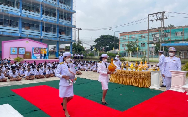 โรงเรียนเทศบาล 1 (เกริกกฤตยาอุปถัมภ์) จัดกิจกรรมเฉลิมพระเกียรติเนื่องในวันเฉลิมพระชนมพรรษา พระบาทสมเด็จพระปรเมนทรรามาธิบดีศรีสินทรมหาวชิราลงกรณพระวชิรเกล้าเจ้าอยู่หัว รัชกาลที่ 10  ในวันที่ 27 กรกฎาคม 2565 ณ ลานกิจกรรมหน้าเสาธง