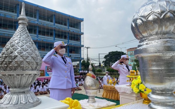 โรงเรียนเทศบาล 1 (เกริกกฤตยาอุปถัมภ์) จัดกิจกรรมเฉลิมพระเกียรติเนื่องในวันเฉลิมพระชนมพรรษา พระบาทสมเด็จพระปรเมนทรรามาธิบดีศรีสินทรมหาวชิราลงกรณพระวชิรเกล้าเจ้าอยู่หัว รัชกาลที่ 10  ในวันที่ 27 กรกฎาคม 2565 ณ ลานกิจกรรมหน้าเสาธง