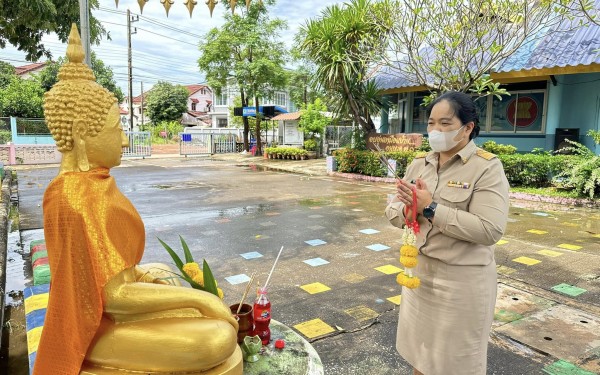 วันที่ 3 ตุลาคม 2565 ยินดีต้อนรับผู้อำนวยการสถานศึกษา ท่าน ผอ.รสสริน  เต็มปลื้ม รองผู้อำนวยการสถานศึกษา ท่านรอง ผอ.ยินนี่  ดวงสุภา และผู้ช่วยครู