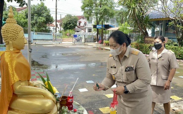 วันที่ 3 ตุลาคม 2565 ยินดีต้อนรับผู้อำนวยการสถานศึกษา ท่าน ผอ.รสสริน  เต็มปลื้ม รองผู้อำนวยการสถานศึกษา ท่านรอง ผอ.ยินนี่  ดวงสุภา และผู้ช่วยครู