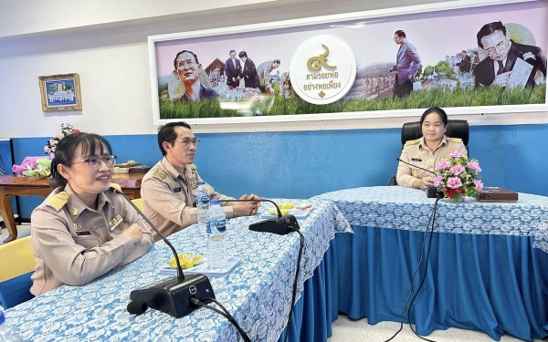 วันที่ 3 ตุลาคม 2565 ยินดีต้อนรับผู้อำนวยการสถานศึกษา ท่าน ผอ.รสสริน  เต็มปลื้ม รองผู้อำนวยการสถานศึกษา ท่านรอง ผอ.ยินนี่  ดวงสุภา และผู้ช่วยครู