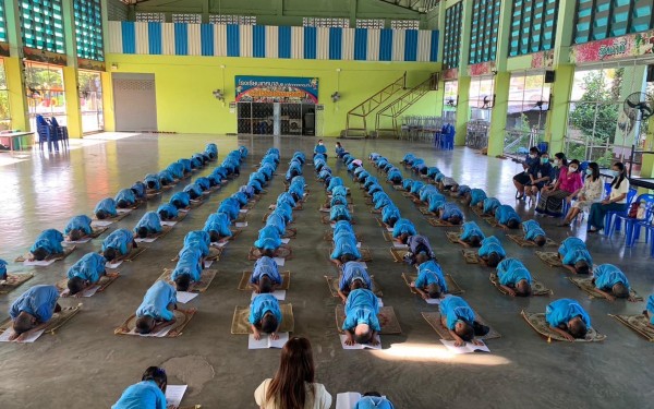 วันที่ 11 พฤศจิกายน 2565 กิจกรรมส่งเสริมคุณธรรมจริยธรรมประจำสัปดาห์ นักเรียนโรงเรียนเทศบาล 1 (เกริกกฤตยาอุปถัมภ์) ได้ร่วมปฏิบัติกิจกรรมส่งเสริมคุณธรรมจริยธรรม ในชั่วโมงสุดท้ายของสัปดาห์ 