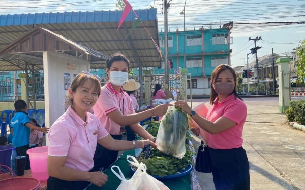 ตลาดนัดพอเพียง โรงเรียนเทศบาล 1 (เกริกกฤตยาอุปถัมภ์)