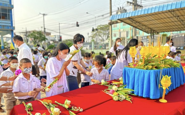 วันที่ 3 มีนาคม 2566 โรงเรียนเทศบาล1(เกริกกฤตยาอุปถัมภ์) จัดกิจกรรมพิธีทางศาสนา วันมาฆบูชา