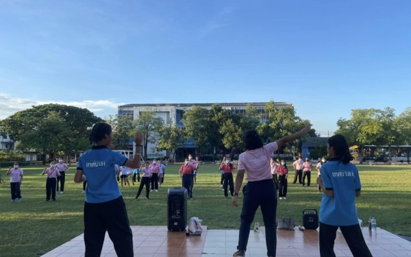 วันที่ 22 พฤศจิกายน 2565 โรงเรียนเทศบาล 1 (เกริกกฤตยาอุปถัมภ์) ดำเนินกิจกรรมออกกำลังกายเพื่อภายใต้โครงการเทศบาลหัวใจดี 